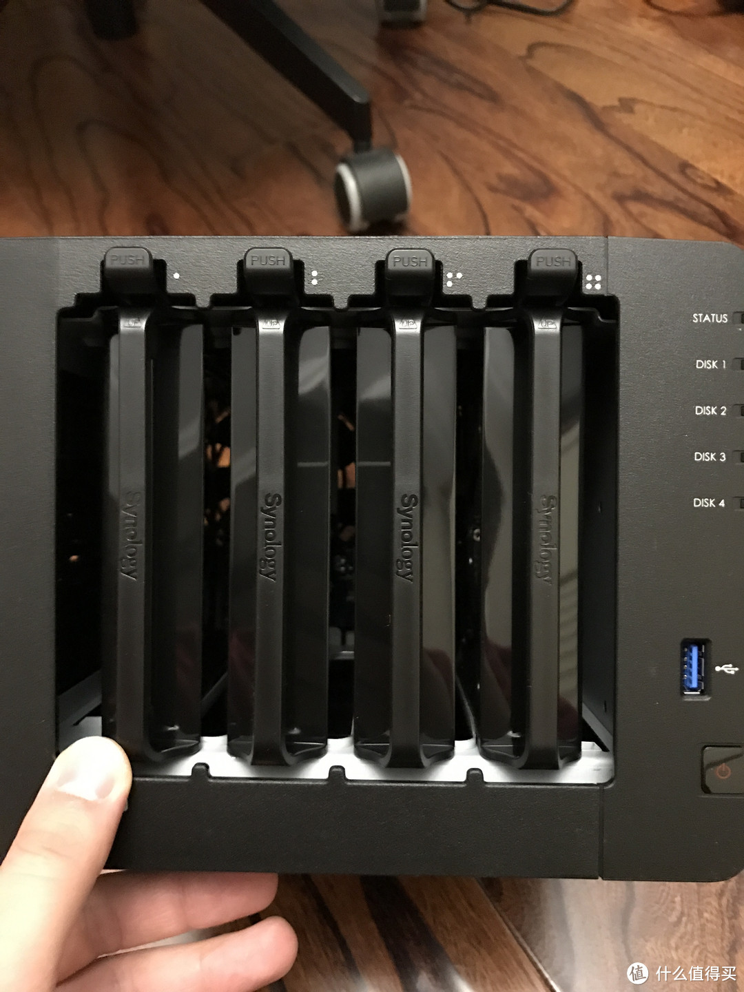 给宝宝的照片找个大房子 —Synology 群晖 DS916 NAS网络存储服务器  入手开箱&简单试用