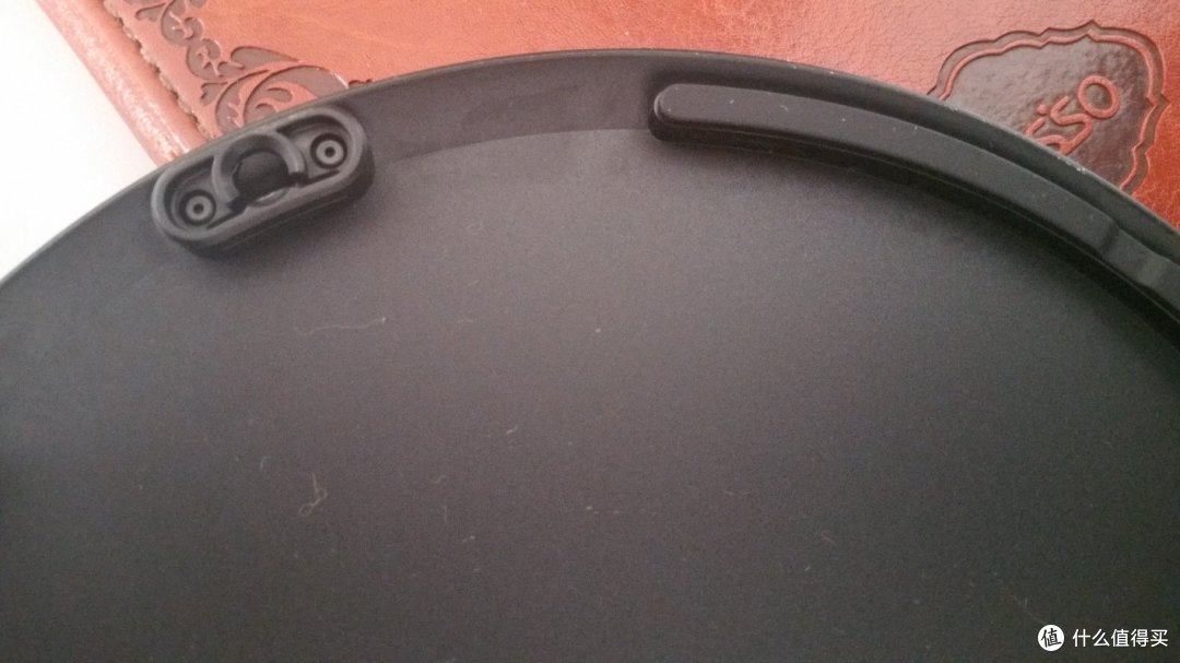 ▲卡扣特写 ▲卡扣特写