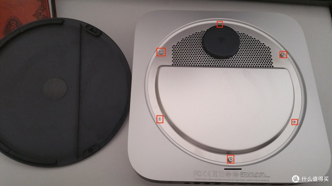 ▲六个螺丝位置 ▲六个螺丝位置