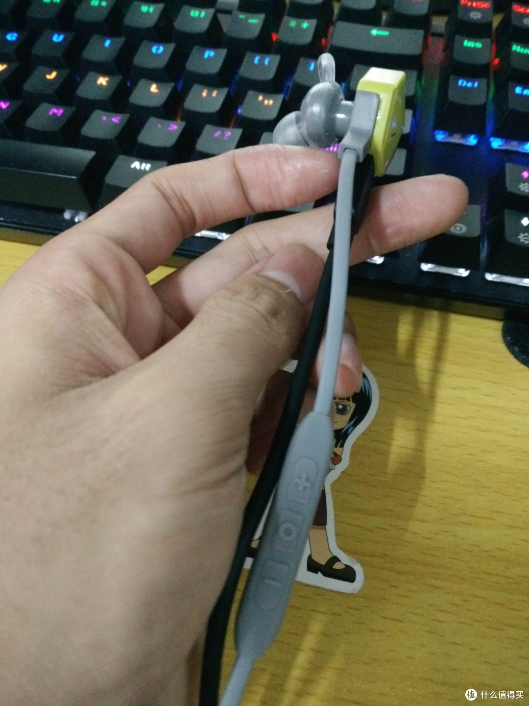 跑起来就是个低音炮, FIIL Carat运动专用耳机评测。