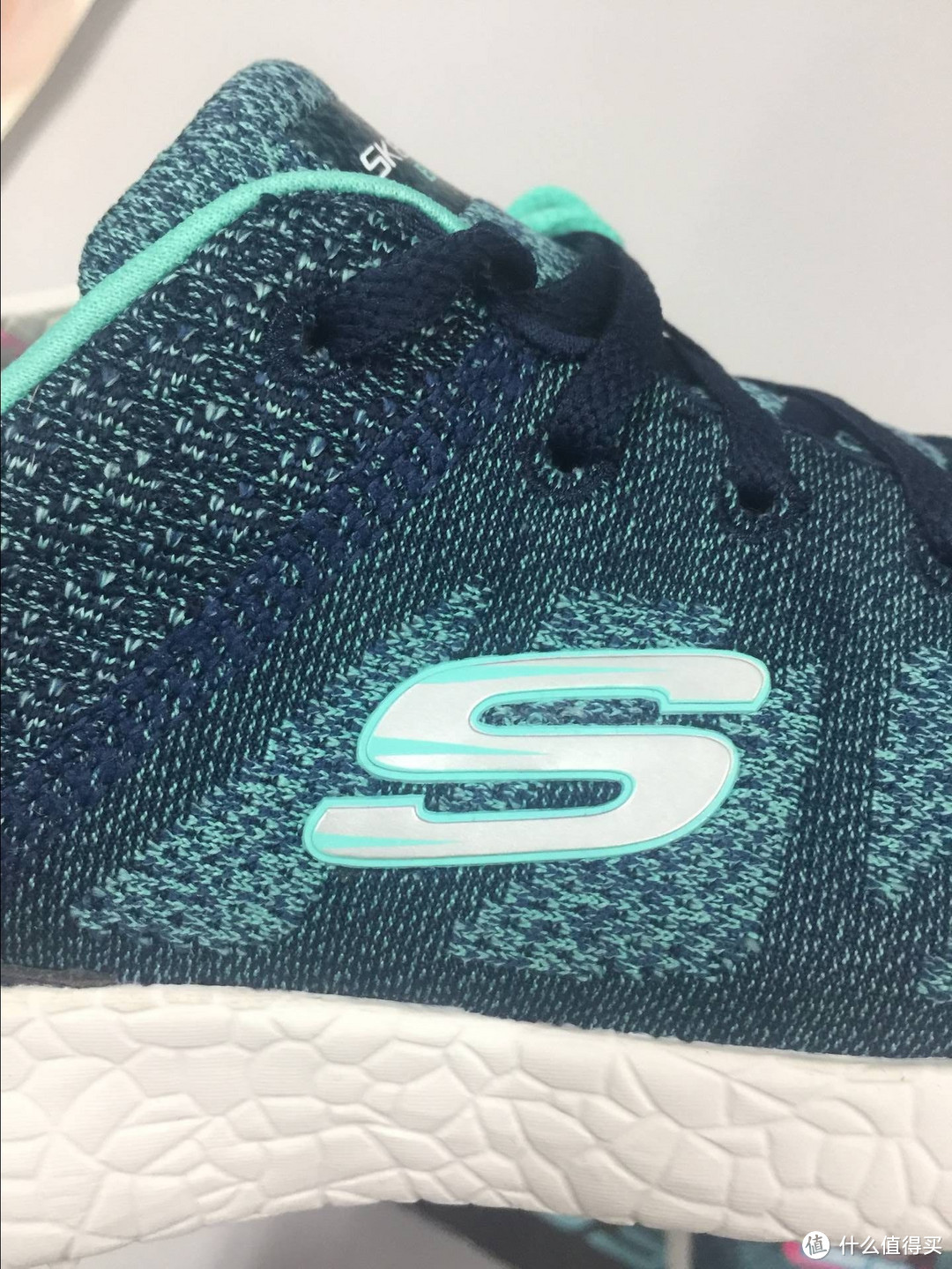 中亚Prime会员第一单：给老妈的又一双 Skechers 运动鞋