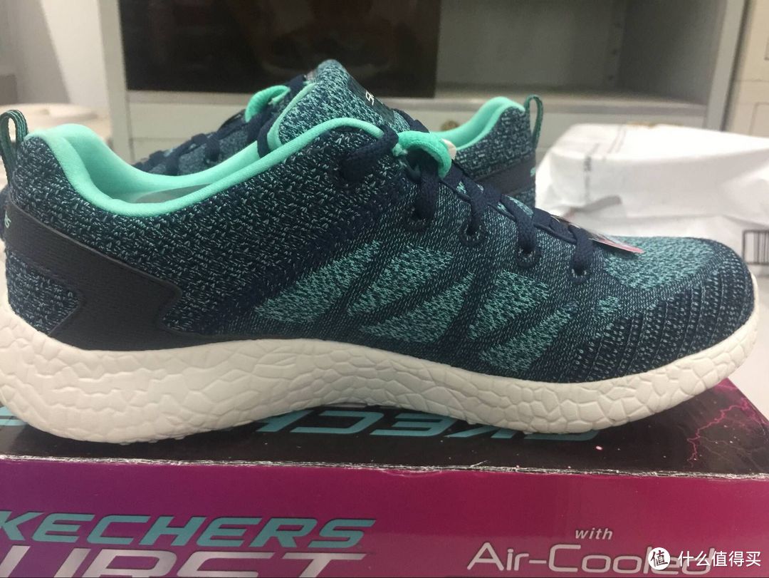 中亚Prime会员第一单：给老妈的又一双 Skechers 运动鞋