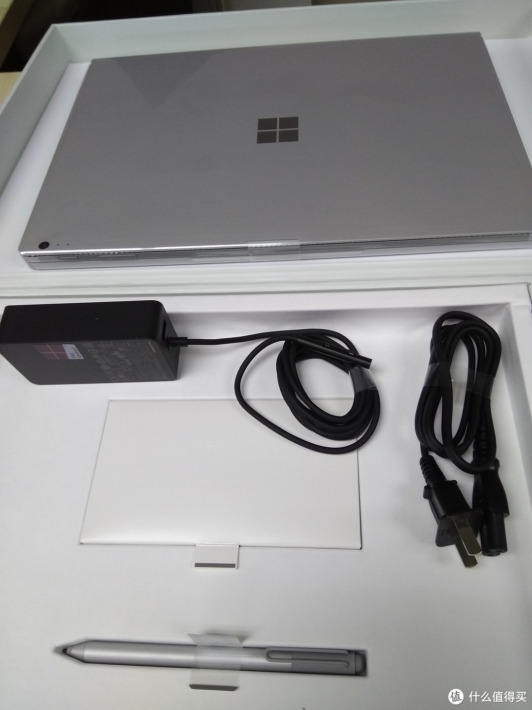 黑五前开箱 Microsoft surface book i7-6600u 8G 256G 笔记本电脑