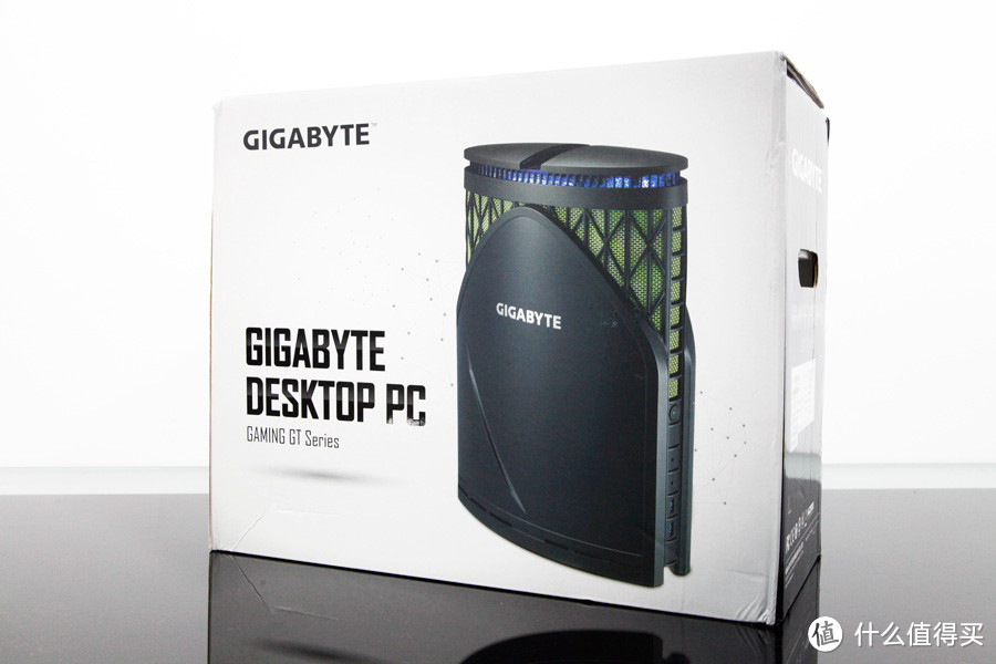 #本站首晒#GIGABYTE 技嘉 DESKTOP PC 光之翼主机开箱