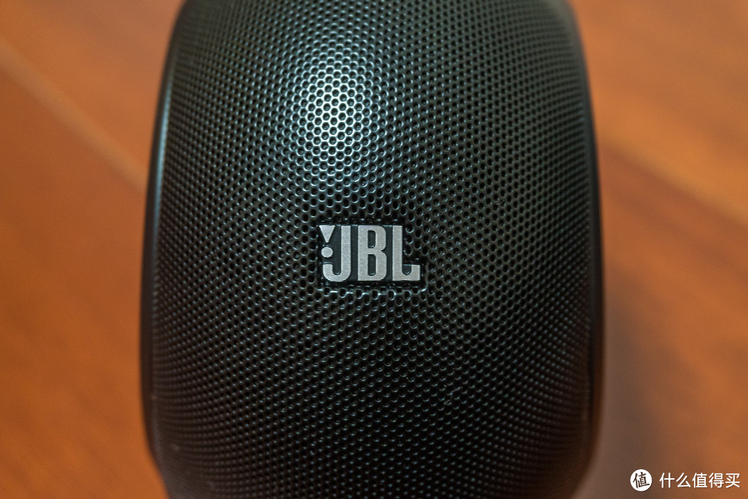 桌面小萌物 — JBL Pebbles 音乐蜗牛 迷你音箱 开箱