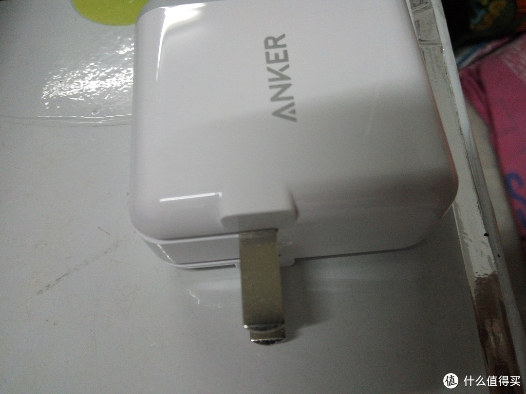 Anker 新款24W 2口USB充电器 开箱&简单使用体验