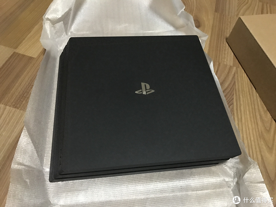 充值小心愿大梦想：SONY 索尼 PlayStation 4 Pro 游戏主机 开箱