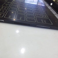 联想 YOGA BOOK 二合一平板电脑使用总结(接口|转轴|工作区|手感|转轴)