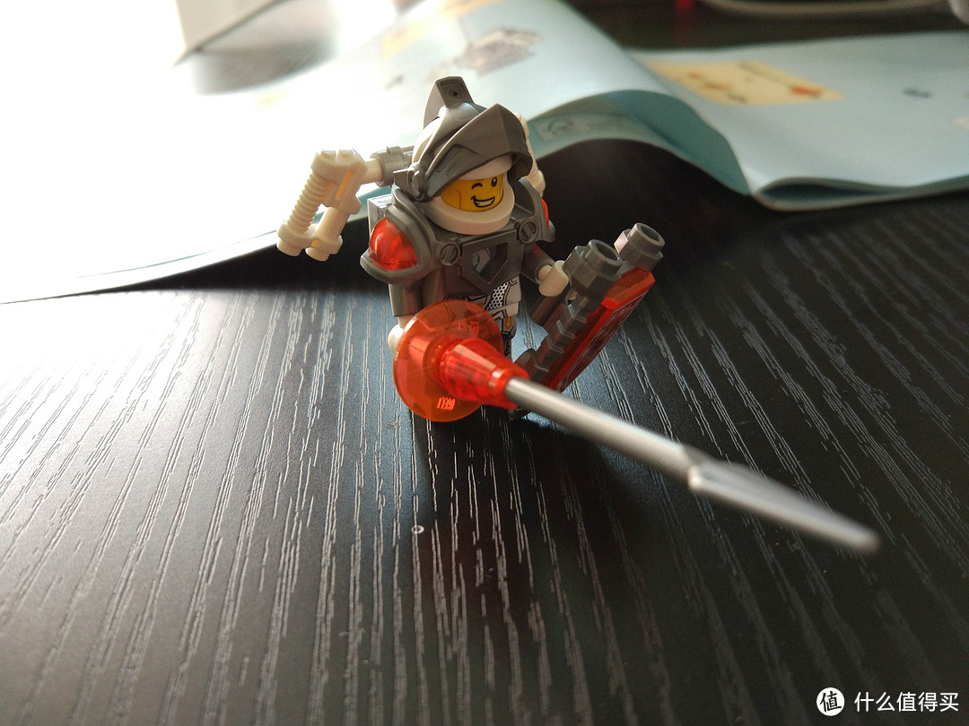 午后闲暇的精致小set——LEGO 乐高 70324 未来骑士团系列 大战骑士藏书阁
