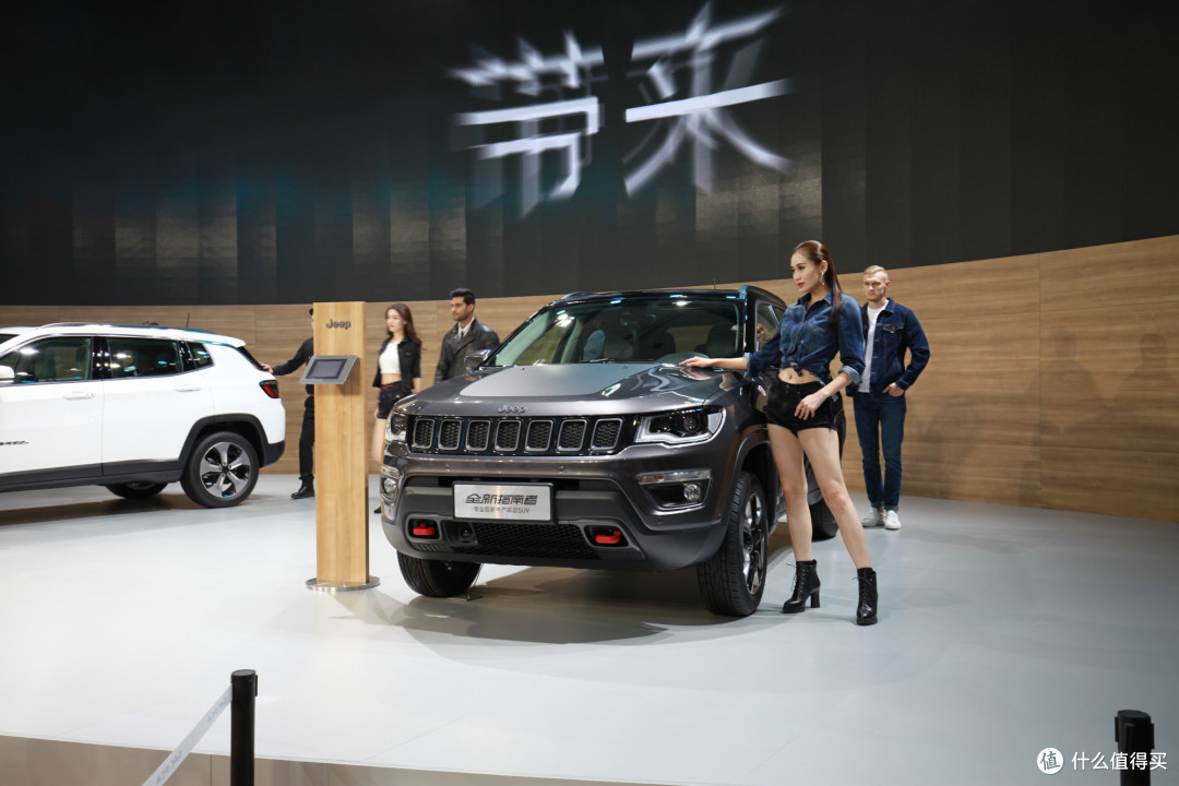 广州车展看热(che)闹(mo):日渐落寞的两厢车与大行其道的SUV