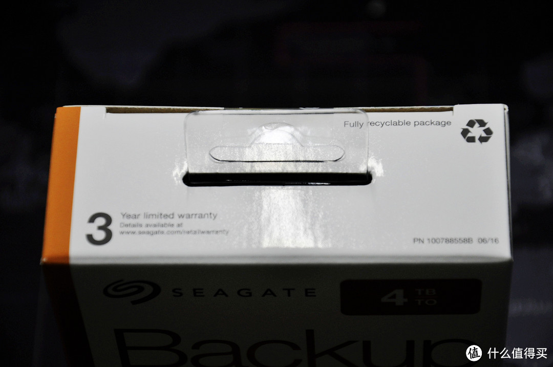 网络硬盘倒闭之日，移动储存崛起之时：SEAGATE 希捷 Backup Plus 新睿品 4T 移动硬盘的开箱测评