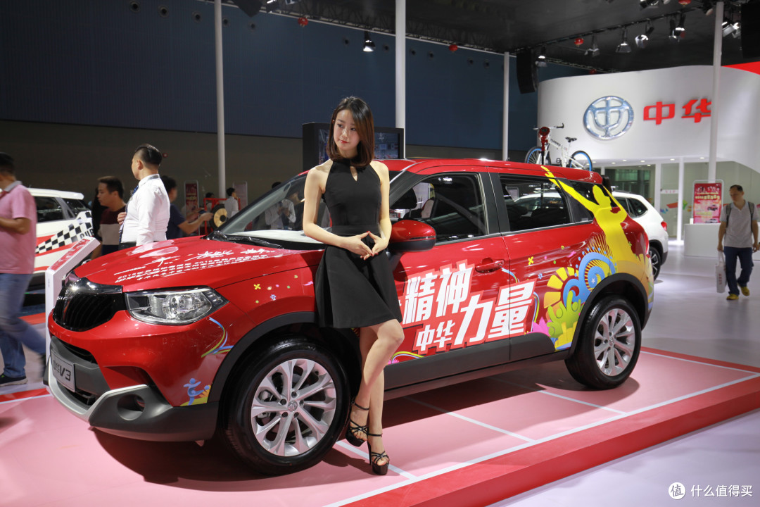 广州车展看热(che)闹(mo):日渐落寞的两厢车与大行其道的SUV