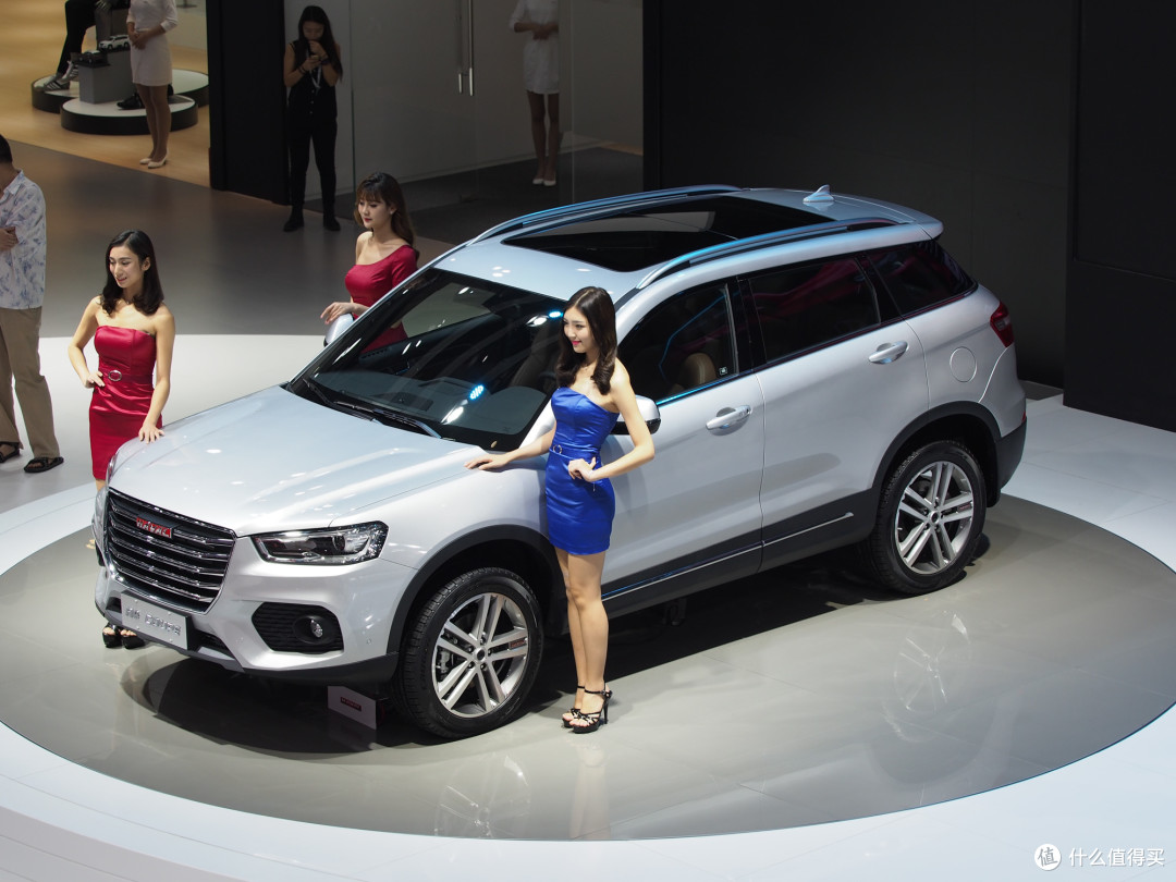广州车展看热(che)闹(mo):日渐落寞的两厢车与大行其道的SUV