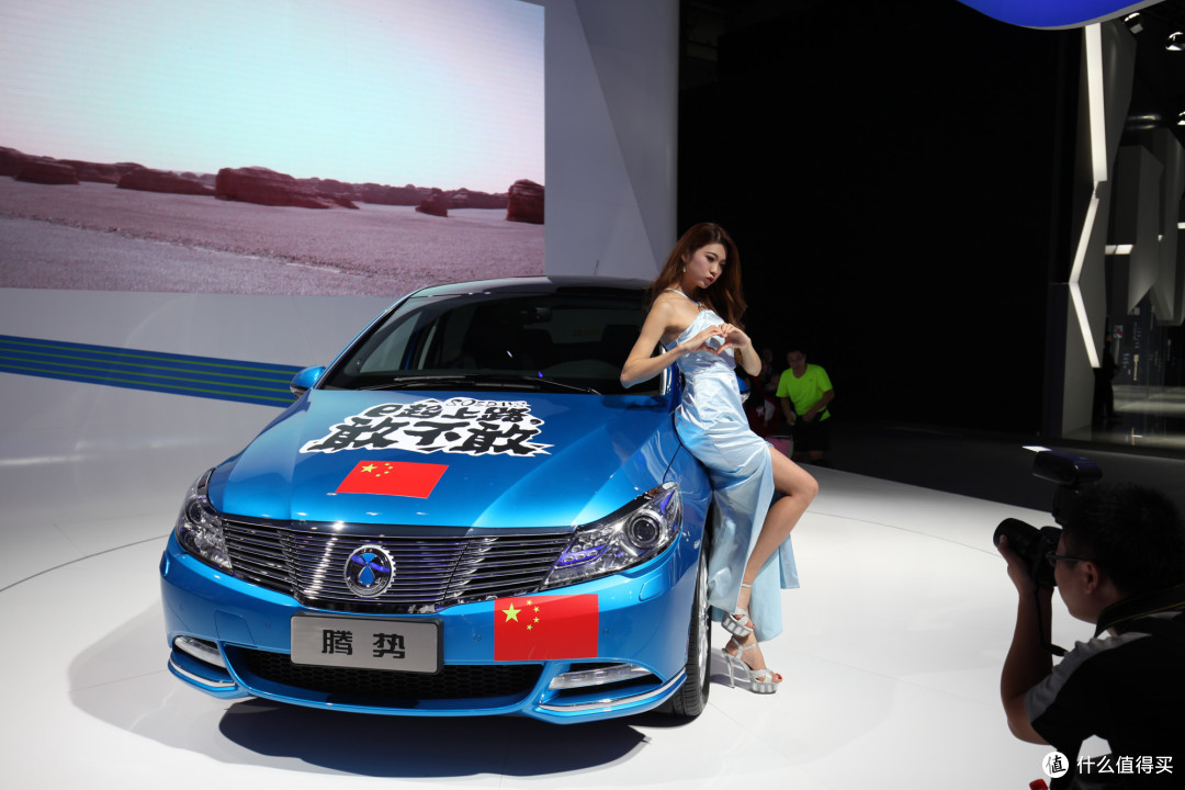 广州车展看热(che)闹(mo):日渐落寞的两厢车与大行其道的SUV