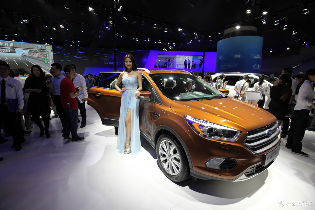 广州车展看热(che)闹(mo):日渐落寞的两厢车与大行其道的SUV