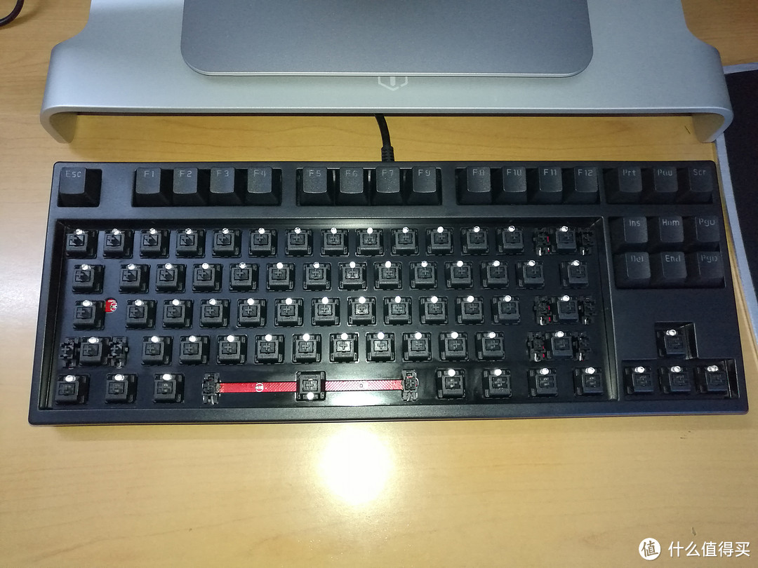 Ducky 魔力鸭 2087s机械键盘 更换PBT透光键帽及清洁作业