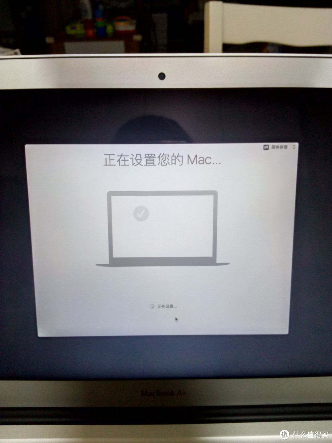 新款 Apple 苹果 MacBook Air MMGG2CH 笔记本电脑 曝晒