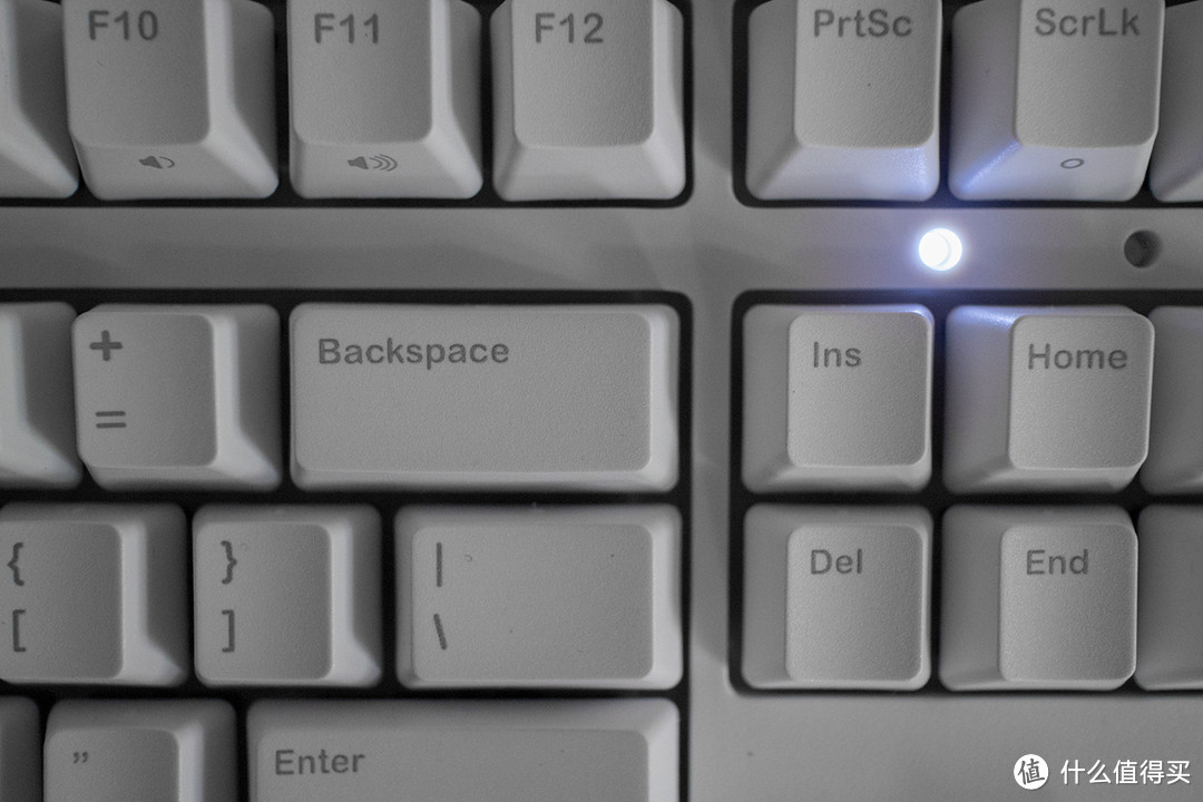 入门机械键盘好选择 — ikbc C87 红轴 机械键盘 开箱