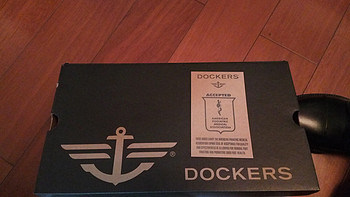 DOCKERS Gordon Cap-Toe Oxford 男式皮鞋外观展示(皮质)