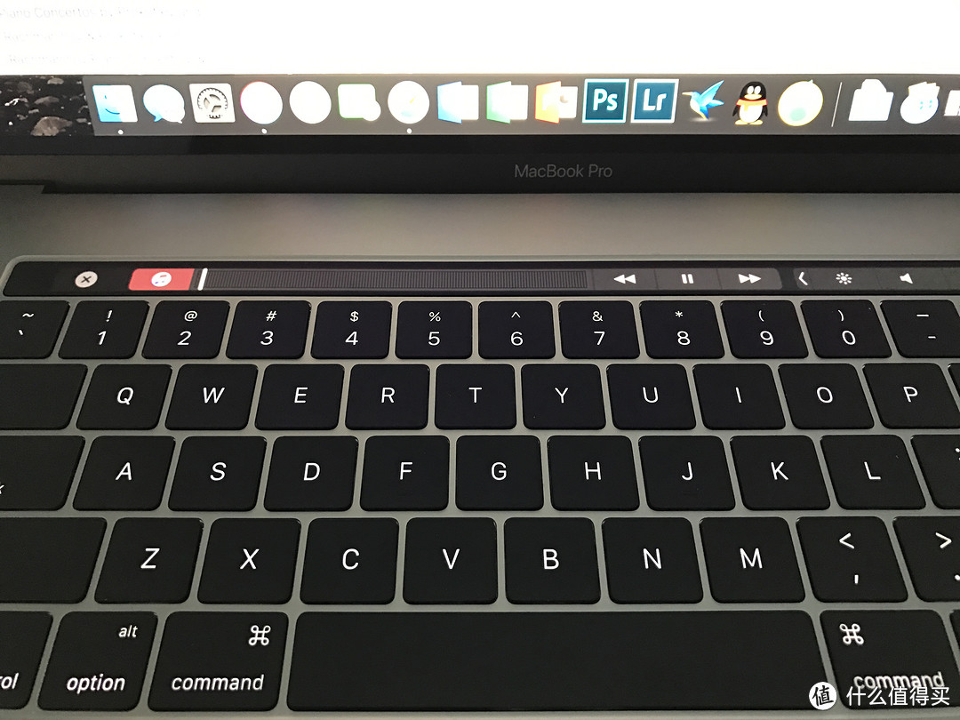 纵享丝滑：2016款Touch Bar 15英寸定制 Apple 苹果 Macbook Pro开箱