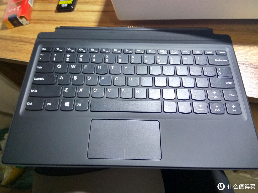 #原创新人# 轻娱乐与轻办公——Lenovo 联想 Miix5 二合一平板电脑