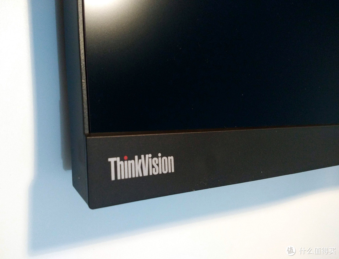 惊艳！联想 ThinkVision X27q