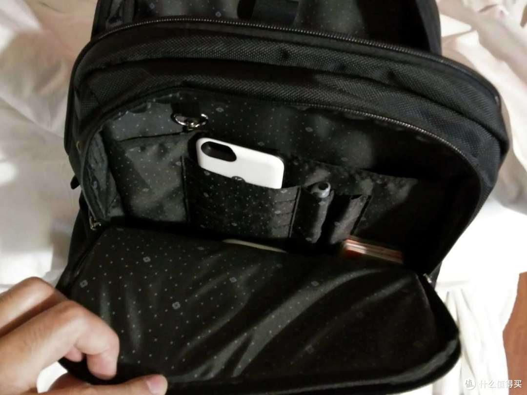 Samsonite 新秀丽 WHARTON 36B*09003 双肩电脑包 开箱