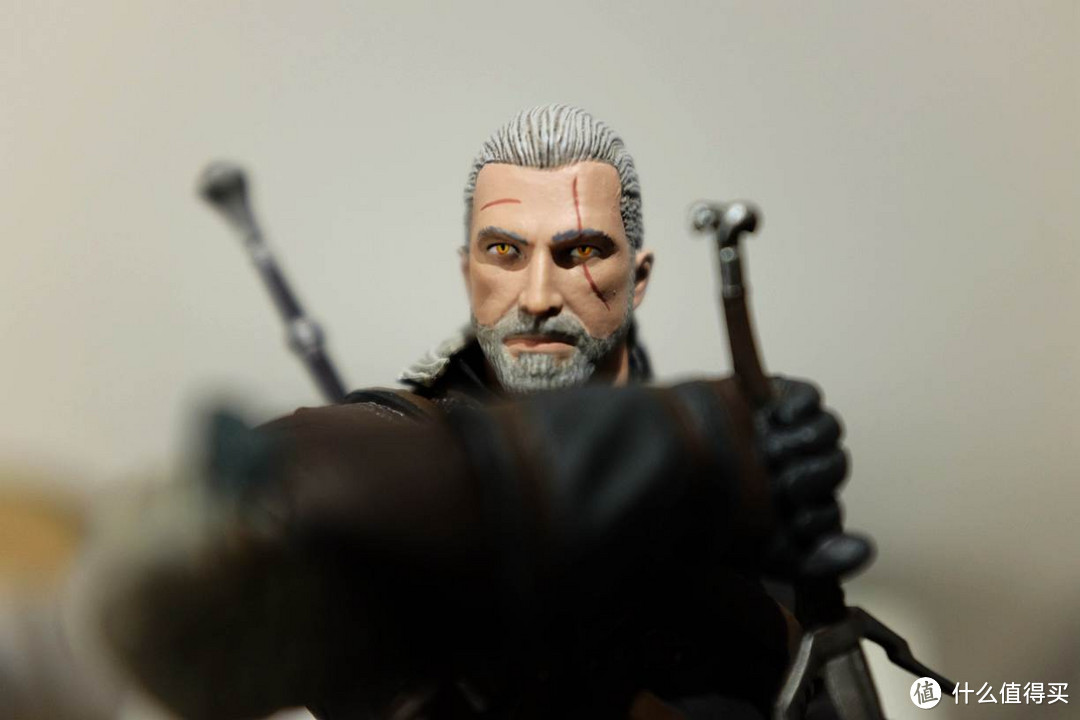 昆特帝还是狩魔猎人:巫师3 杰洛特 DarkHorse 黑马版 开箱
