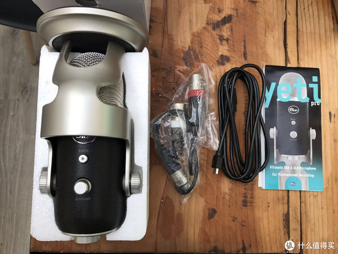 Blue yeti pro USB麦克风 开箱，文末附演奏作品