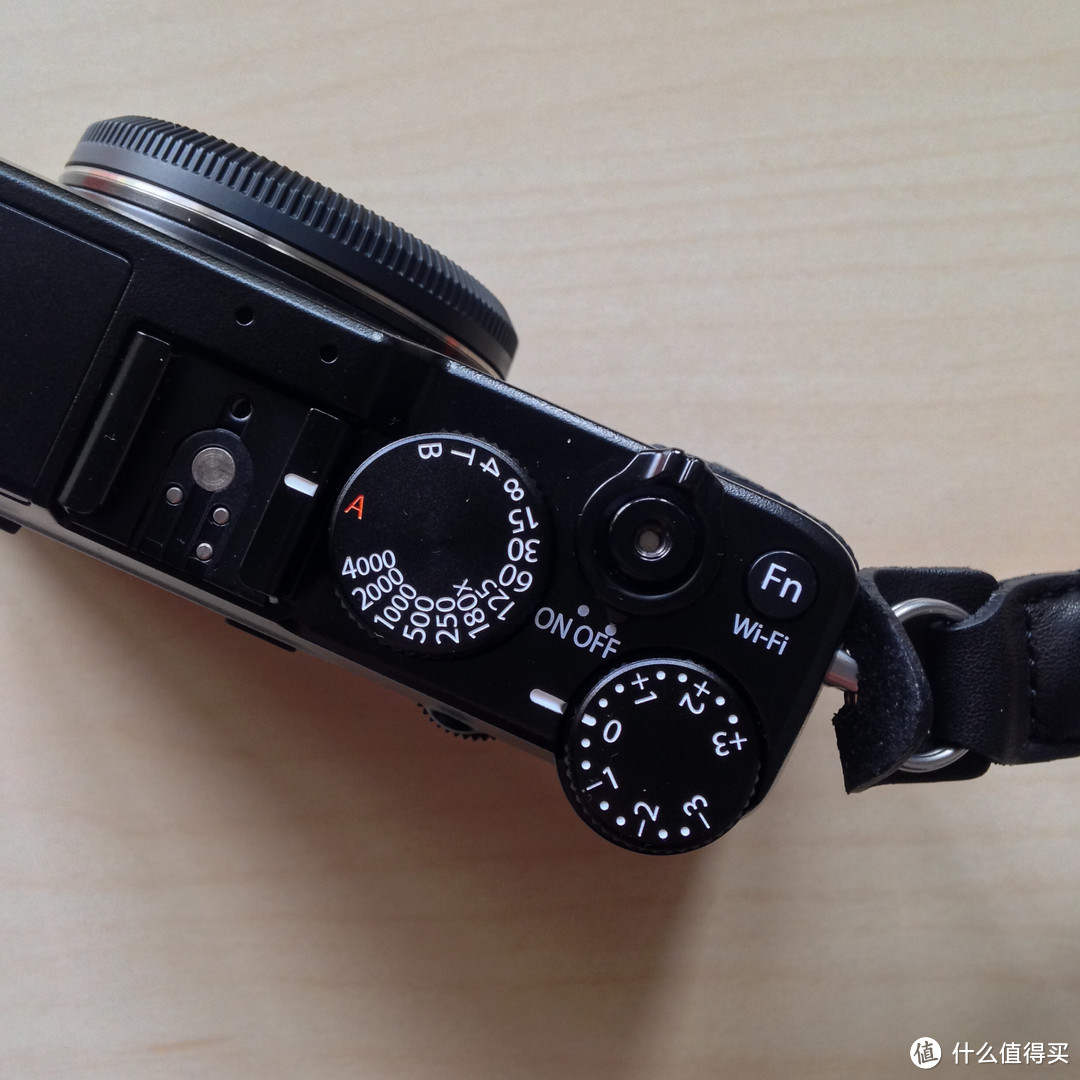 爱上胶片色彩——FUJIFILM 富士 X-E2s 无反套机 开箱简评