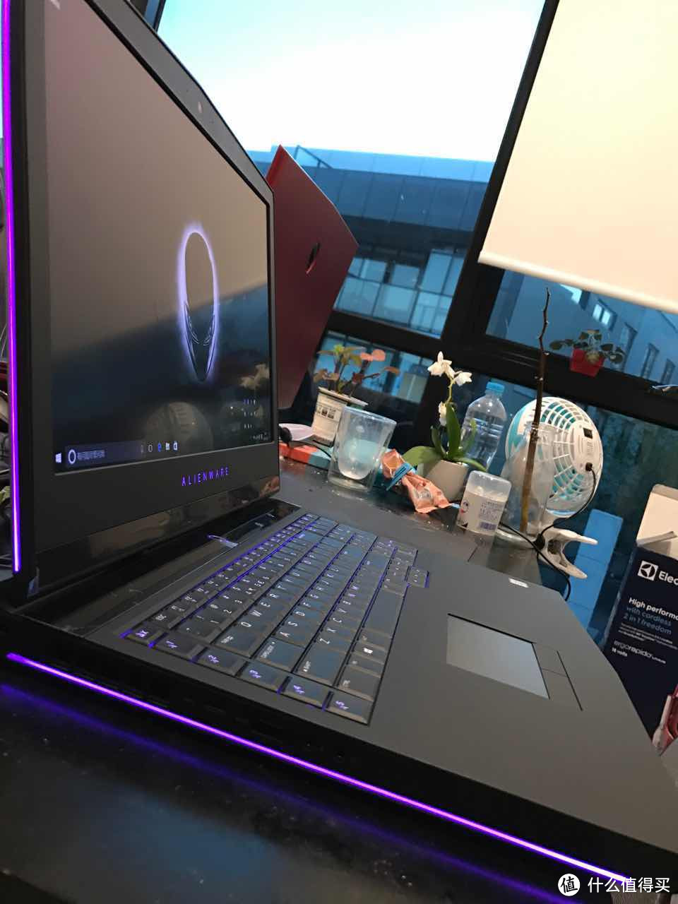 #本站首晒#原创新人# DELL 戴尔 ALIENWARE 外星人 17 R4 游戏笔记本