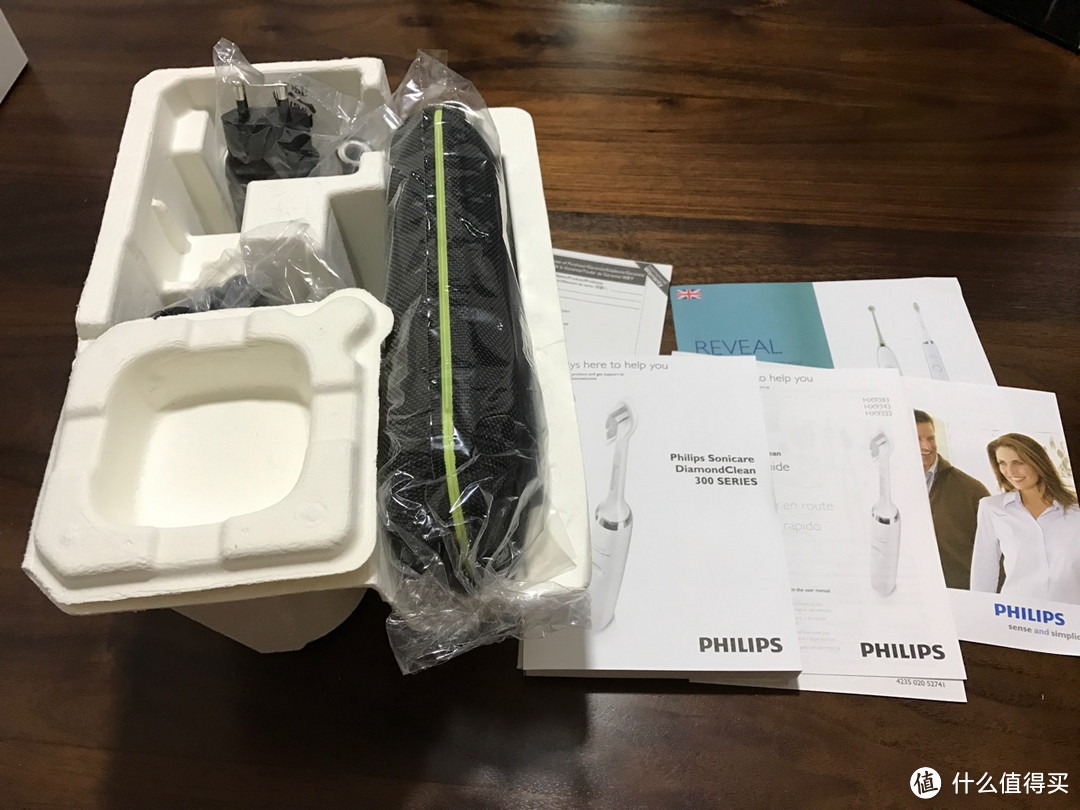 女王大人的圣诞礼物 Philips 飞利浦 HX9351/04 充电式声波电动牙刷