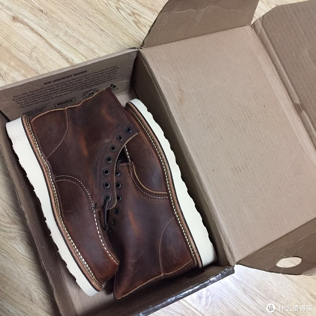 成为男神的路上不可缺少的 RED WING 红翼 Heritage系列 1907 男款真皮工装靴