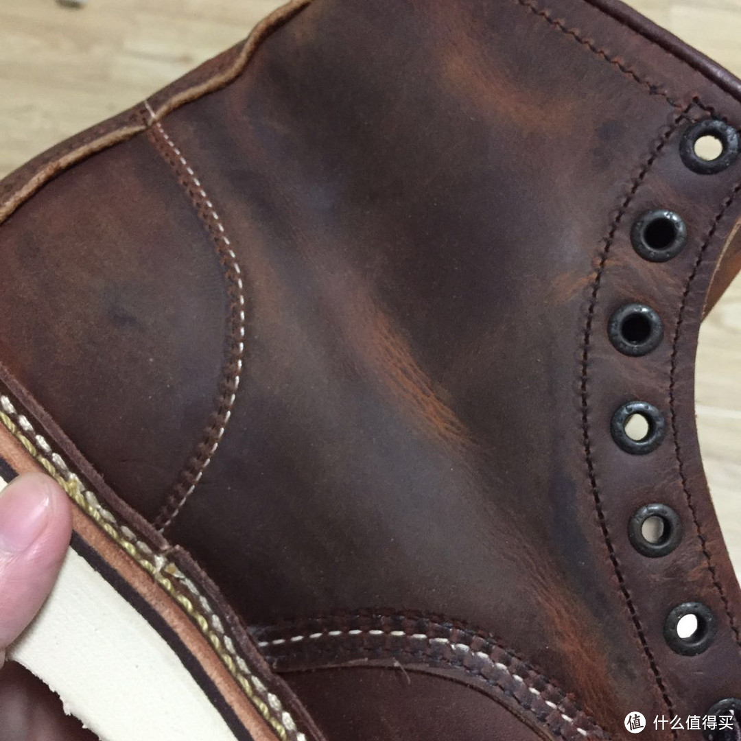 成为男神的路上不可缺少的 RED WING 红翼 Heritage系列 1907 男款真皮工装靴