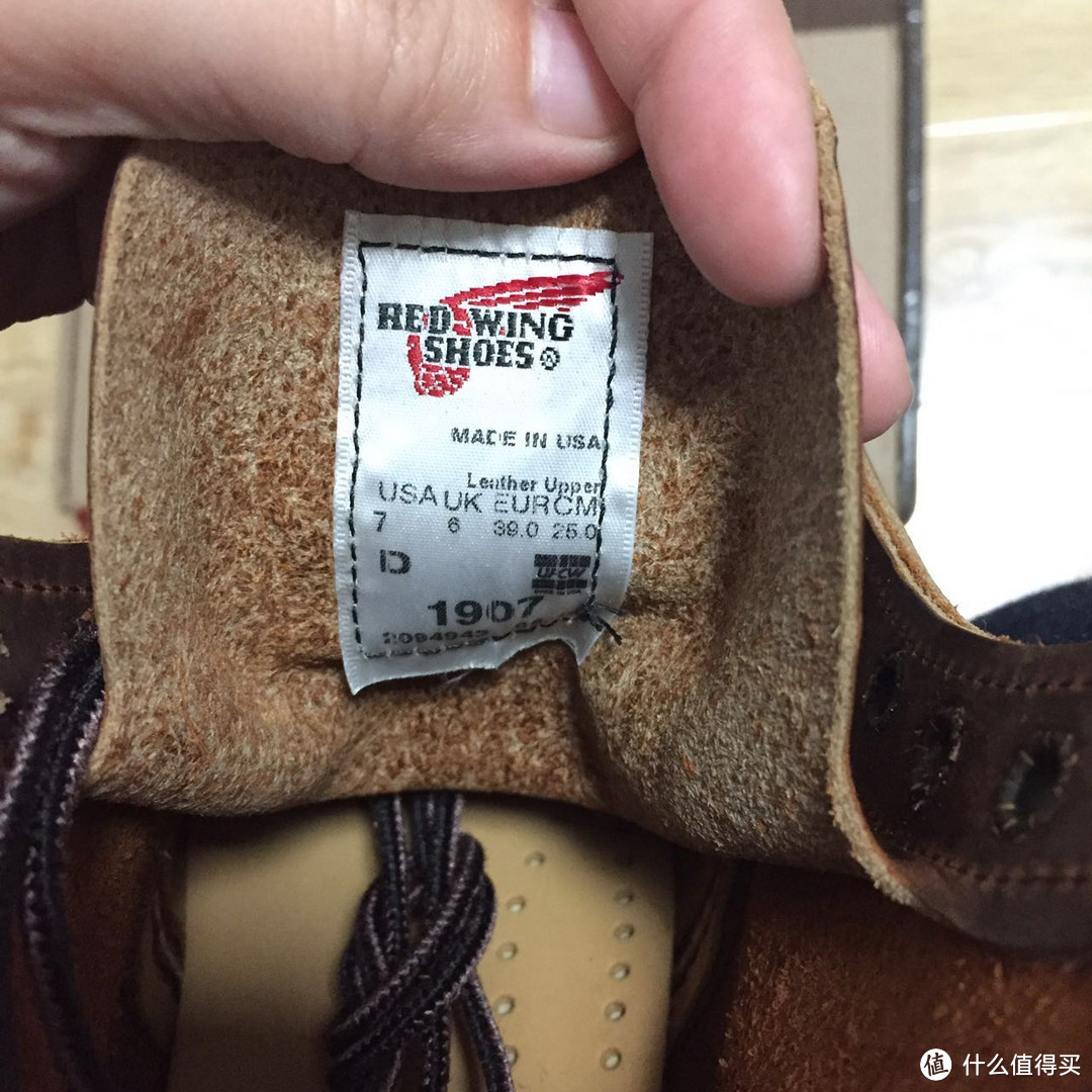 成为男神的路上不可缺少的 RED WING 红翼 Heritage系列 1907 男款真皮工装靴