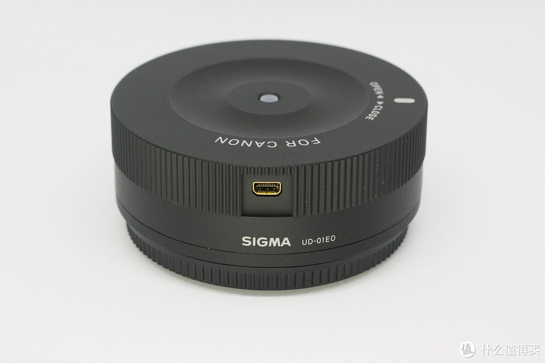 Sigma 适马 18-35 F1.8+凤凰 EXII UV+USB Dock 开箱