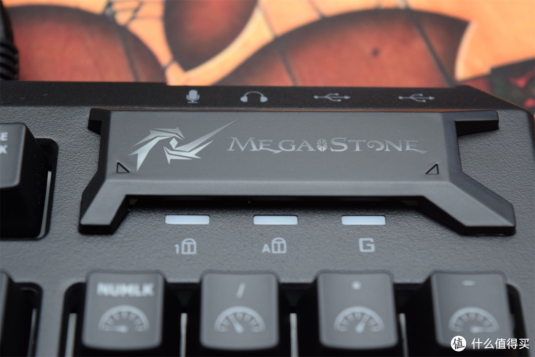 MegaStone 谜石 樱桃红轴机械键盘 众测报告