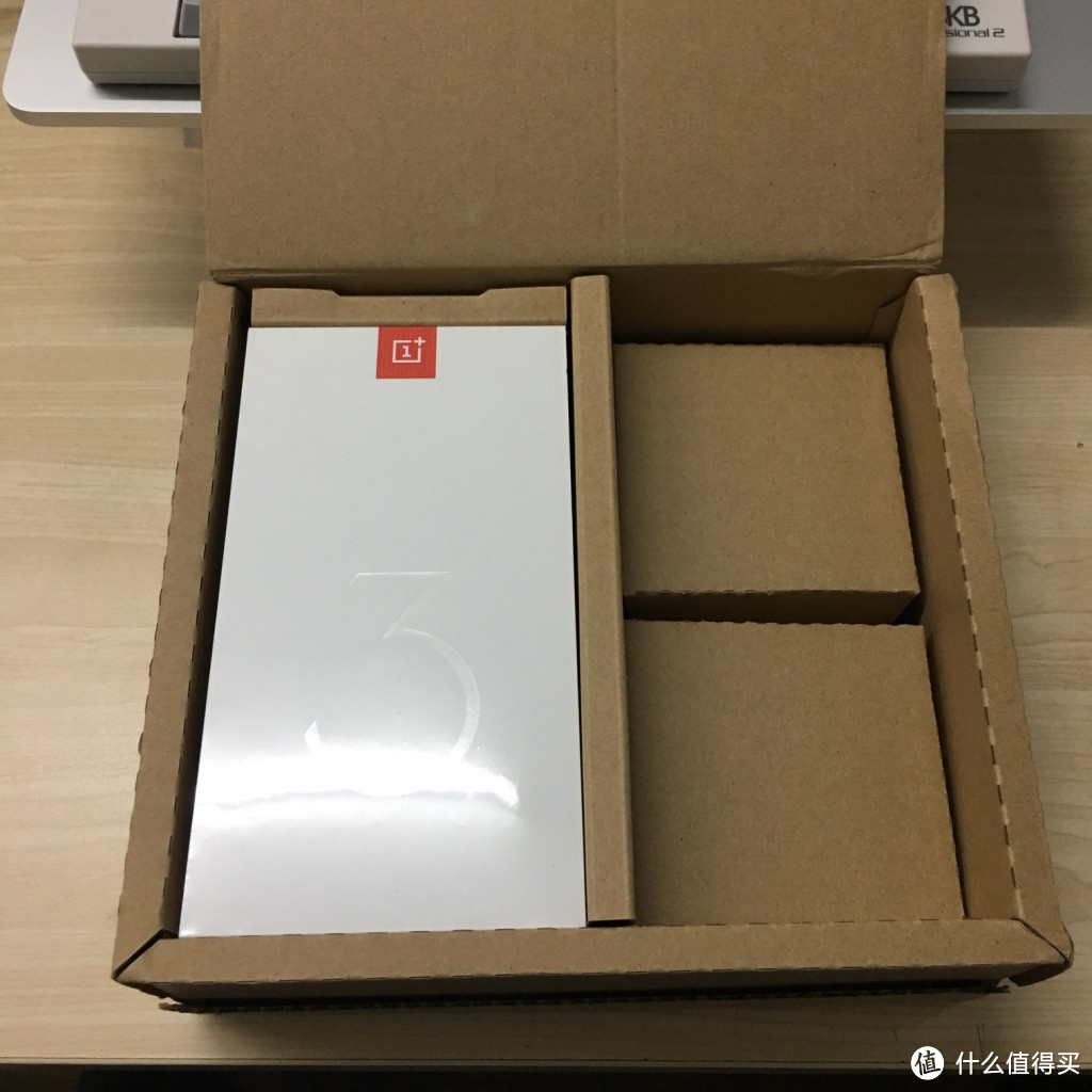 阔别多年的安卓现在是怎样的模样——OnePlus 一加3T 开箱简评