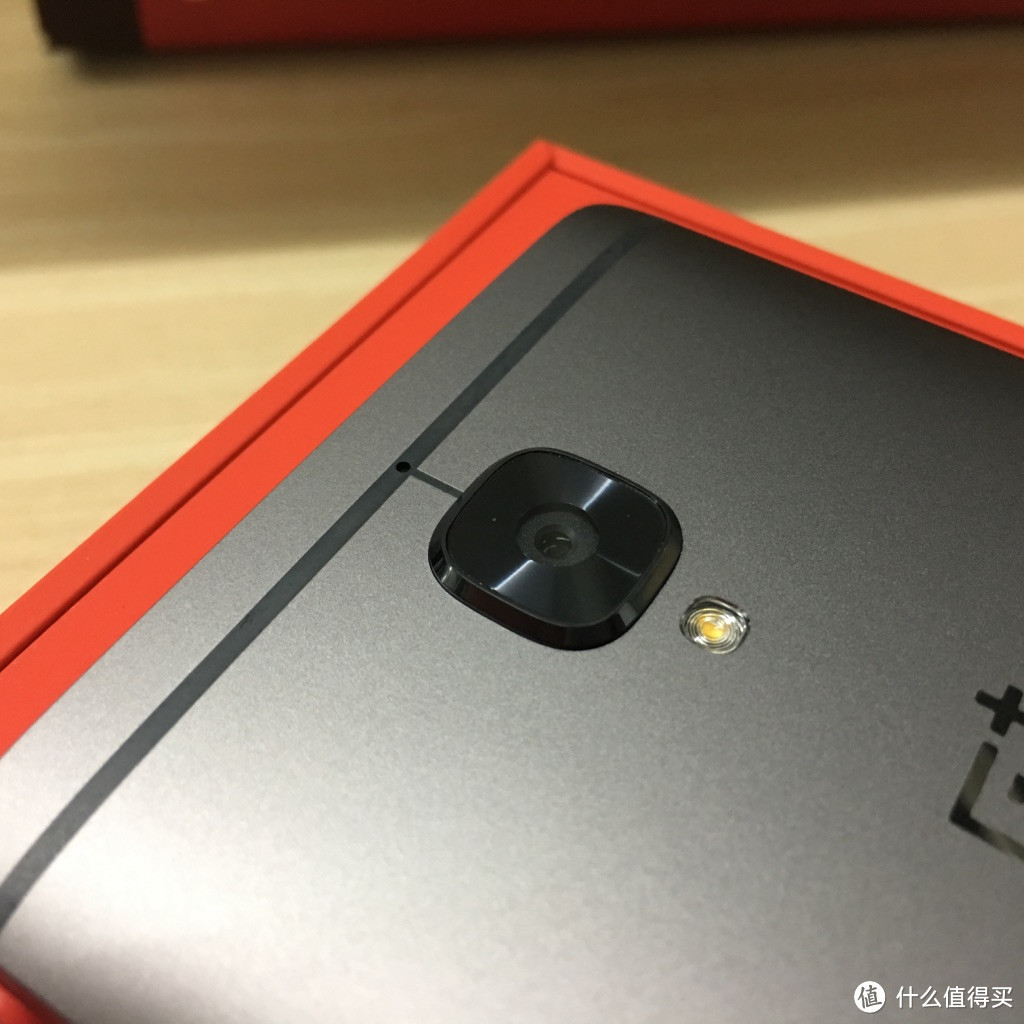 阔别多年的安卓现在是怎样的模样——OnePlus 一加3T 开箱简评