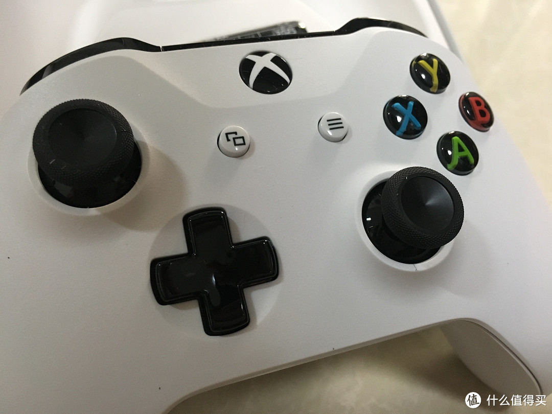 Microsoft 微软 Xbox One S 蓝牙手柄 开箱及使用方法分享（win10，同时连接Bose Soundlink Mini）