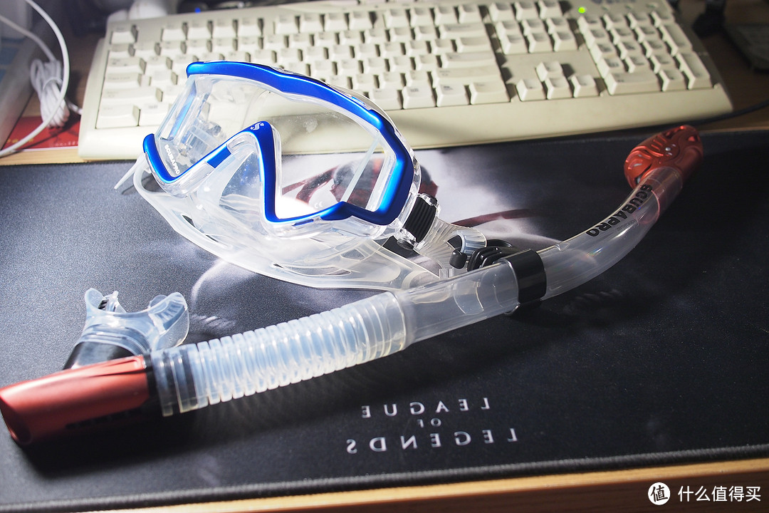 下海变身必备：Scubapro Crystal Vu单片式面罩和Spectra dry全干式呼吸管
