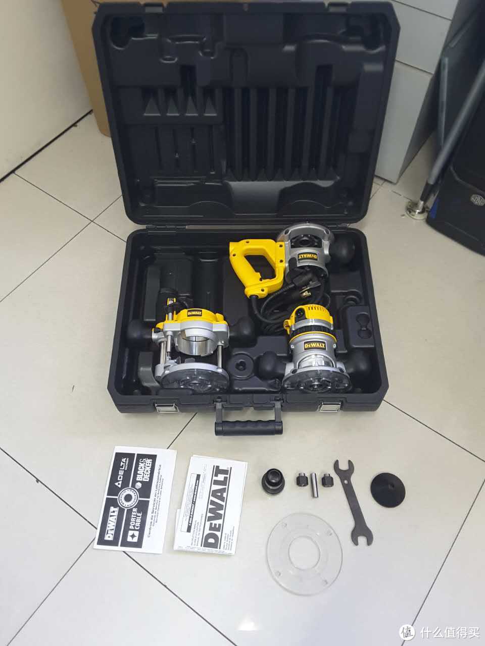 DEWALT 得伟 DW618B3 三底座套装 电木铣 试用评测