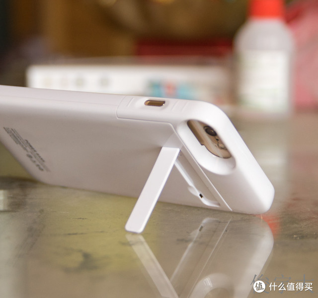 妈妈再也不用担心我手机没电了——麦能科技IPhone背夹电池测评