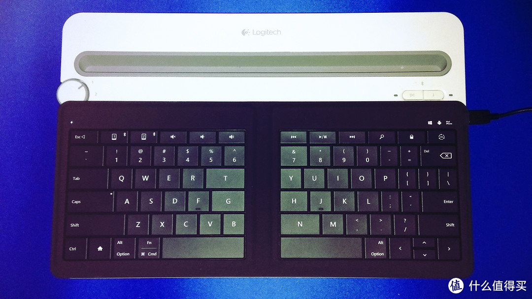 键盘面积和现在用的 K480 相当，输入体验较为舒适。