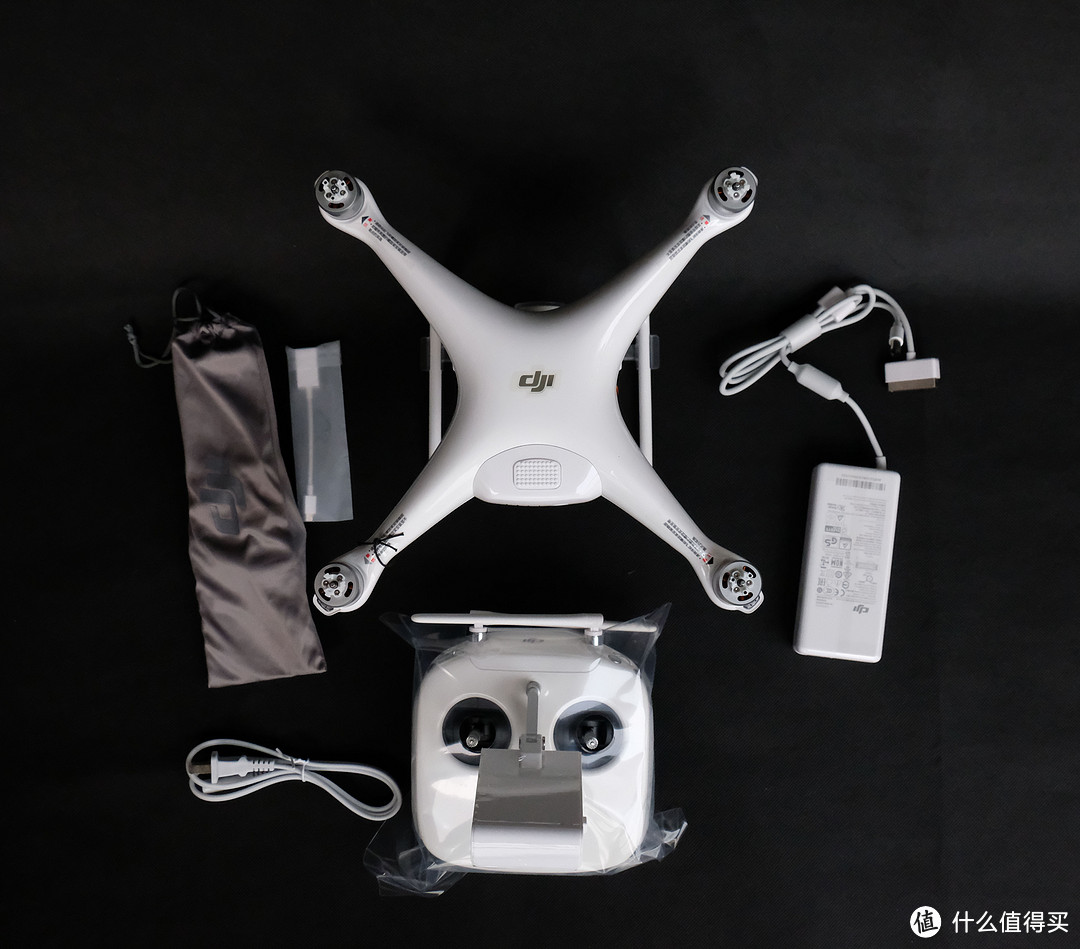 #本站首晒#大疆黑科技：DJI 大疆 精灵 PHANTOM 4 PRO 智能航拍无人机 开箱