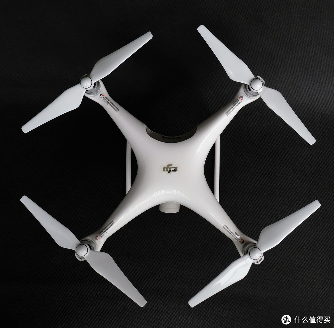 #本站首晒#大疆黑科技：DJI 大疆 精灵 PHANTOM 4 PRO 智能航拍无人机 开箱