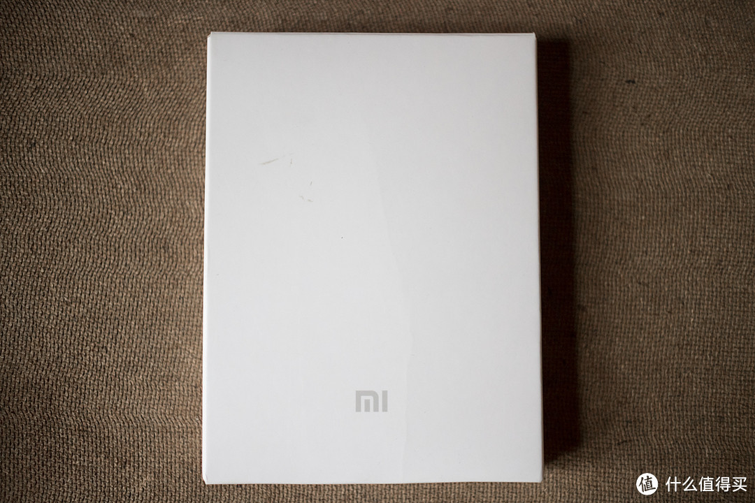 给圣诞添一抹红——MI 小米 5000mAh 锂离子聚合物移动电源 简测