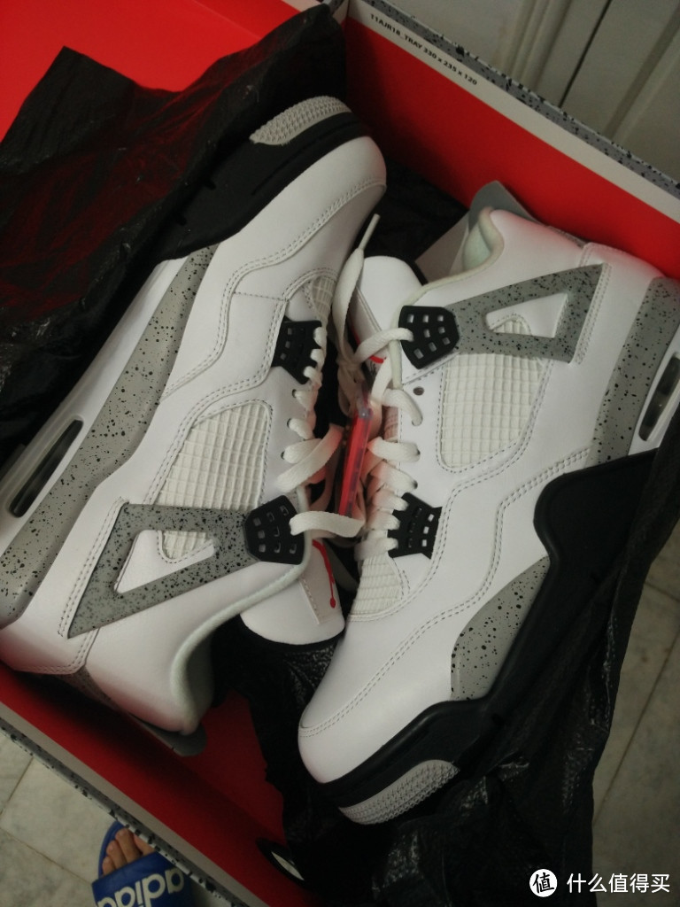 出街利器——Air Jordan IV Cement Ver. 男 篮球鞋