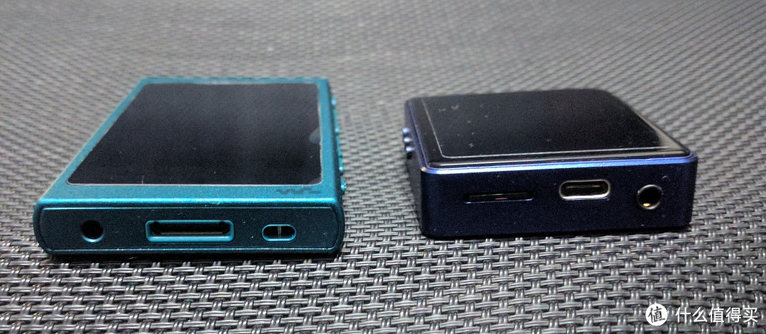 哪一个更好？索尼 Sony A35 V.S. 山灵 M1