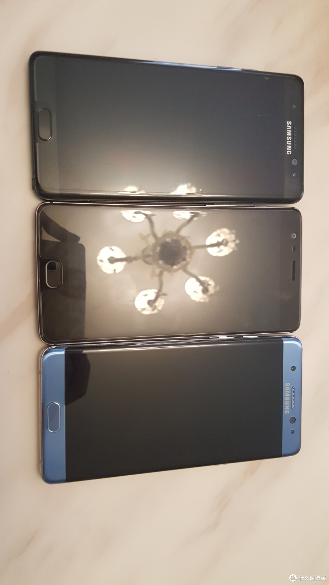 和NOTE7正面对比 和NOTE7正面对比